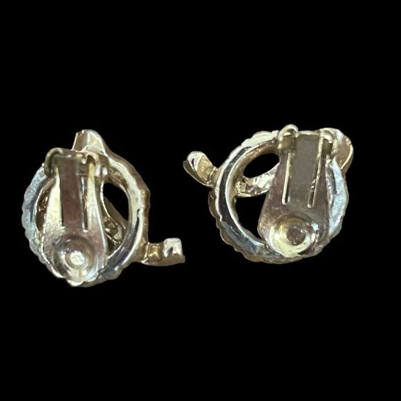 Vintage Blue Rhinestone Circular Earrings Gold Tone Clip On Clear Rhinestones - Picture 4 of 5